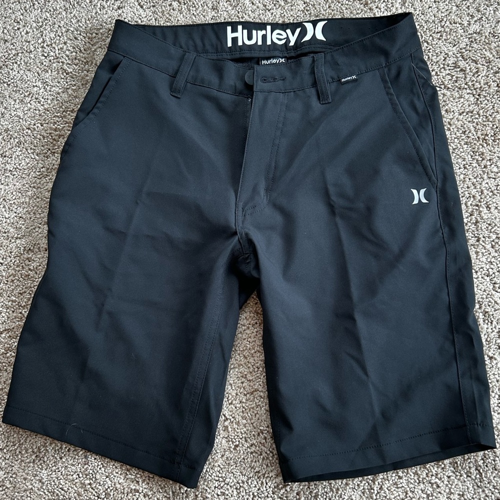 Hurley Black shorts